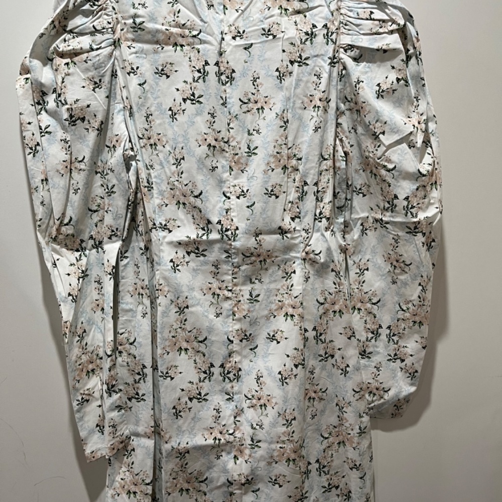 Dress - Picture 2 of 3